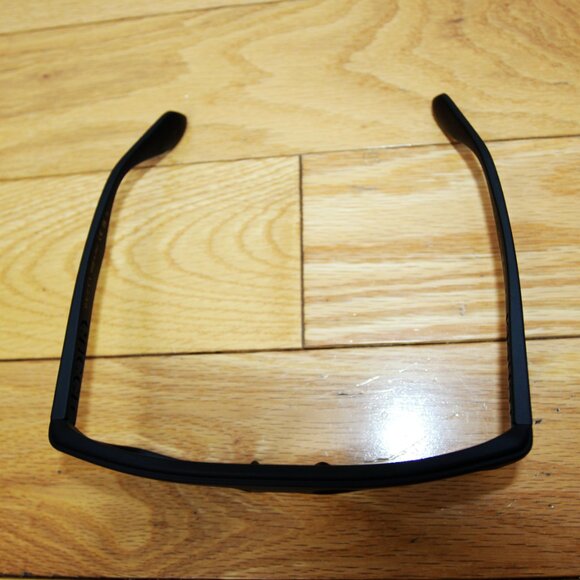 BNWT AW24 GUCCI OPENWORK SIGNATURE SUNGLASSES GG1570S - Picture 3 of 10